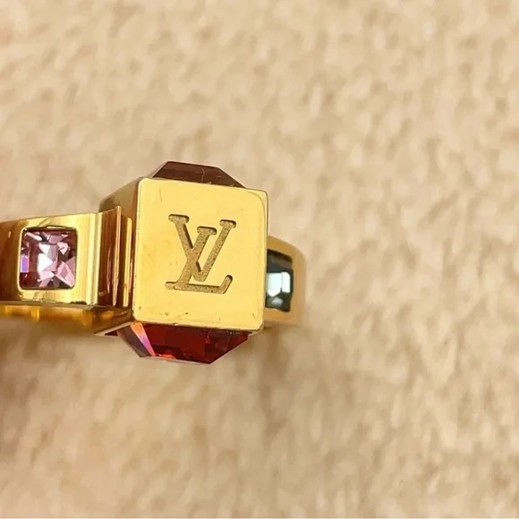 Auth Louis Vuitton M66826 Berg
Gamble Ring GD Pink L size 5.7g - Picture 9 of 10